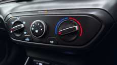 Hyundai i20 1.0T GDi 48V MHD SE Connect 5dr Petrol Hatchback